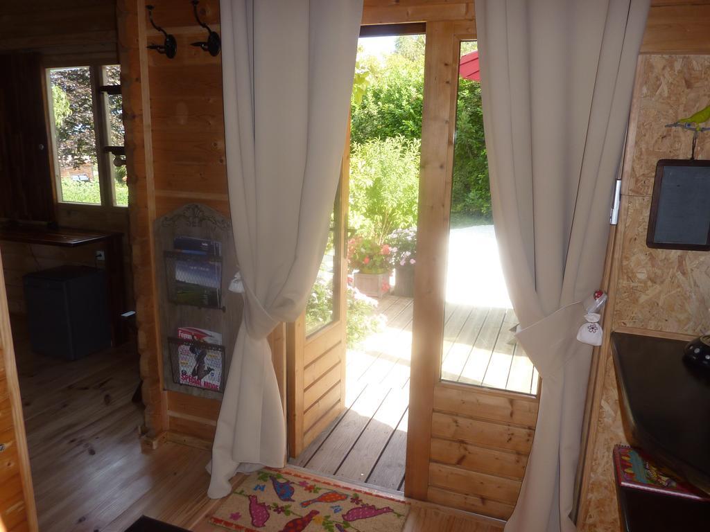 Le Bassin Du Tertre Bed & Breakfast Fronsac  Room photo